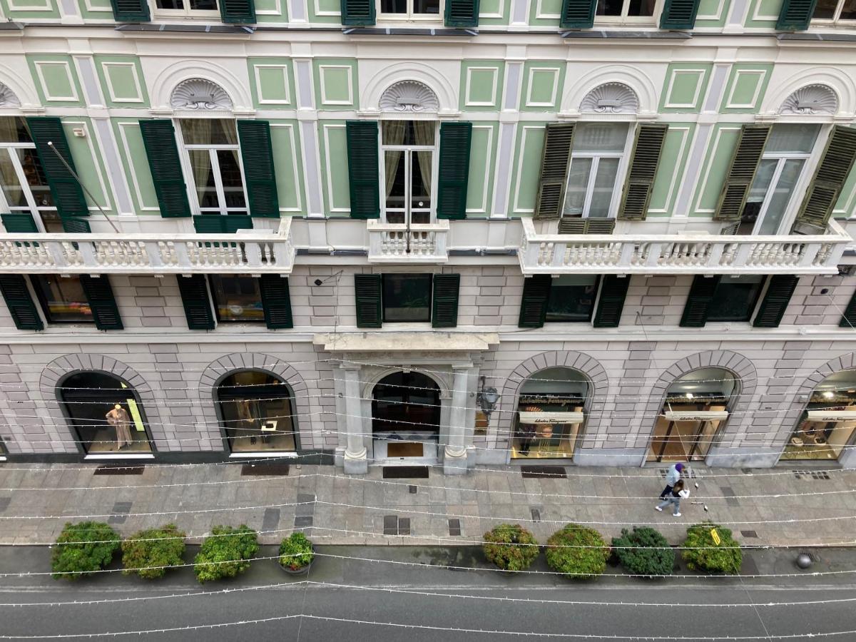 Guest House Roma Janov Exteriér fotografie