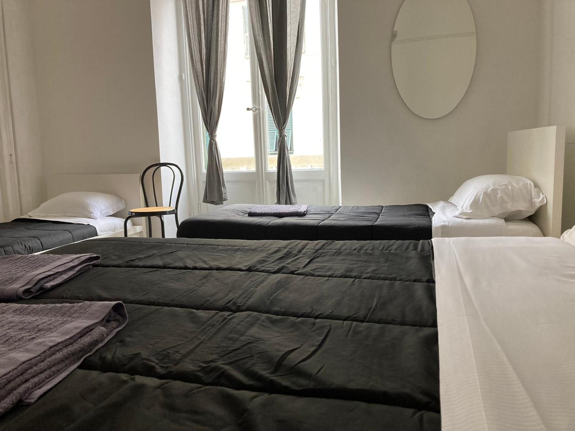 Guest House Roma Janov Exteriér fotografie