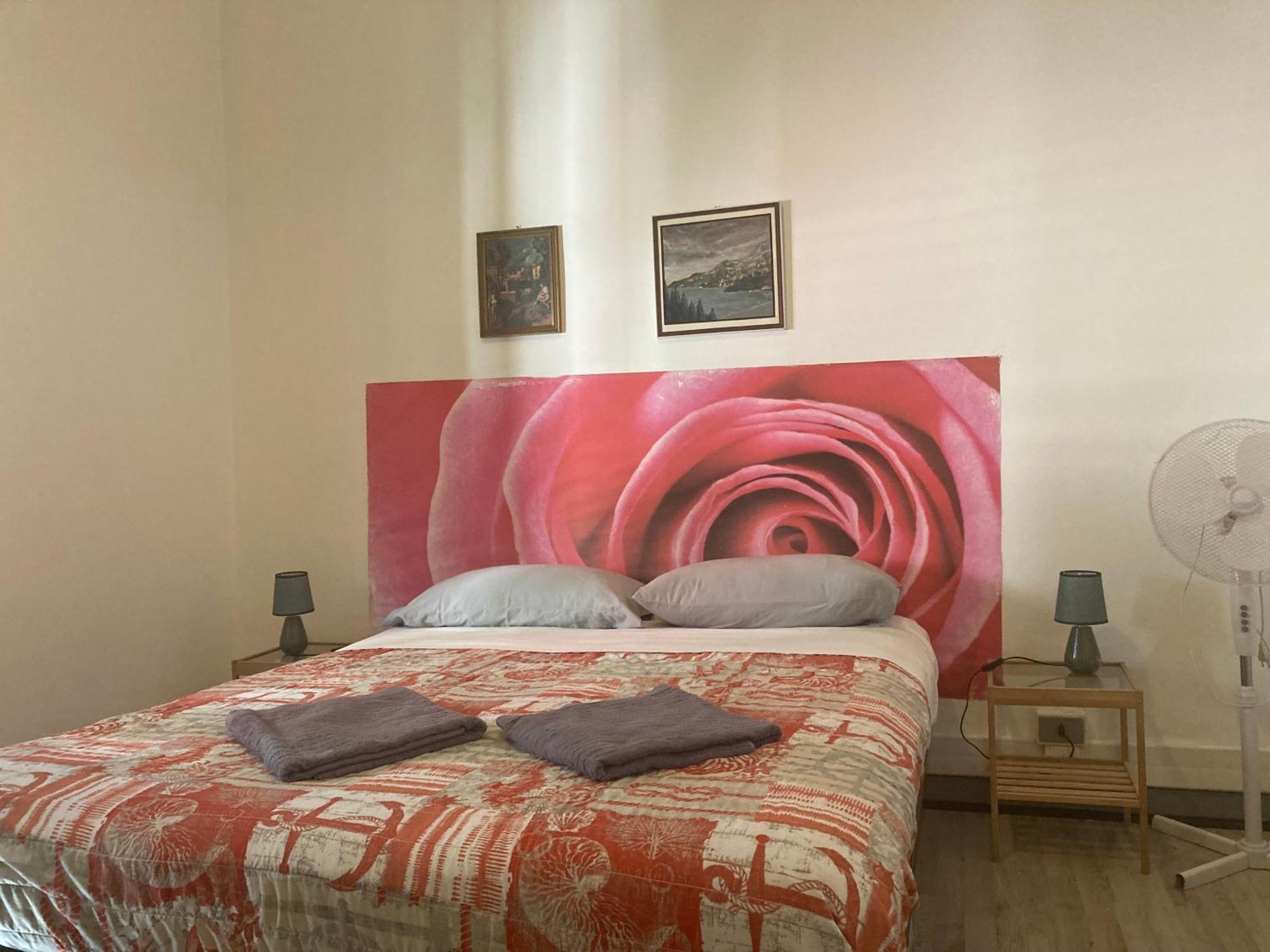 Guest House Roma Janov Exteriér fotografie