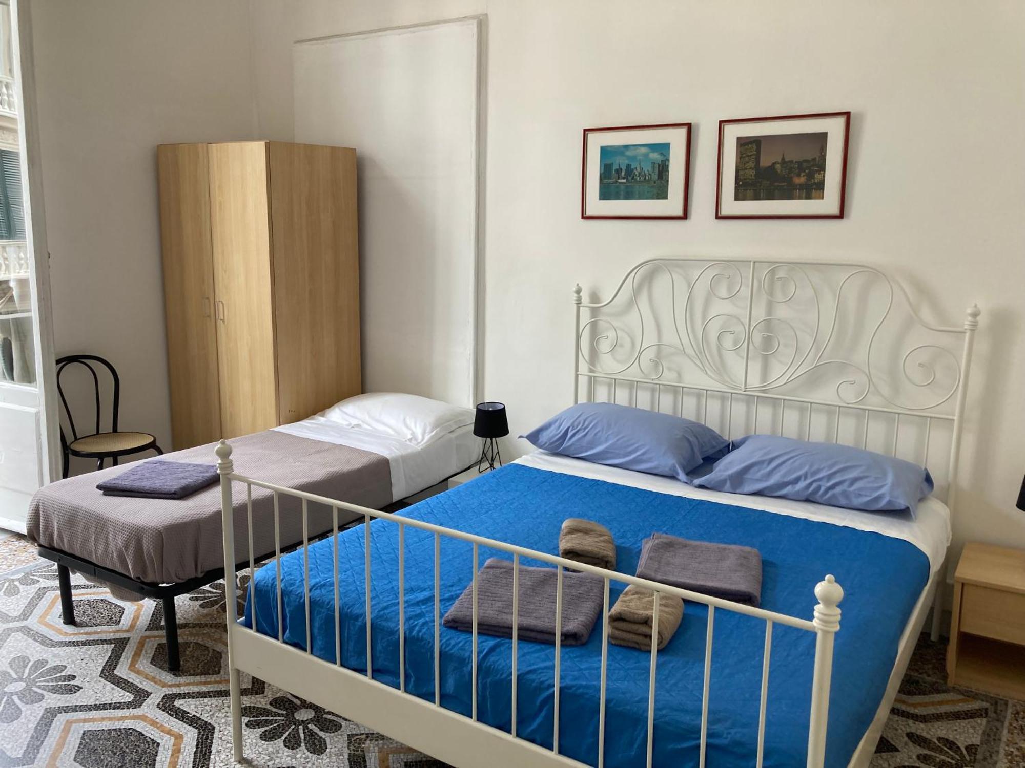 Guest House Roma Janov Exteriér fotografie