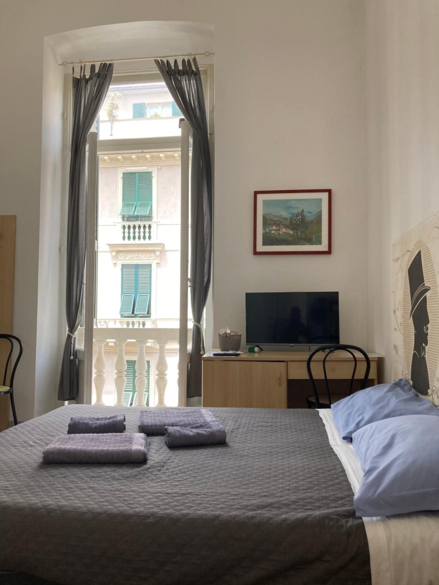 Guest House Roma Janov Exteriér fotografie