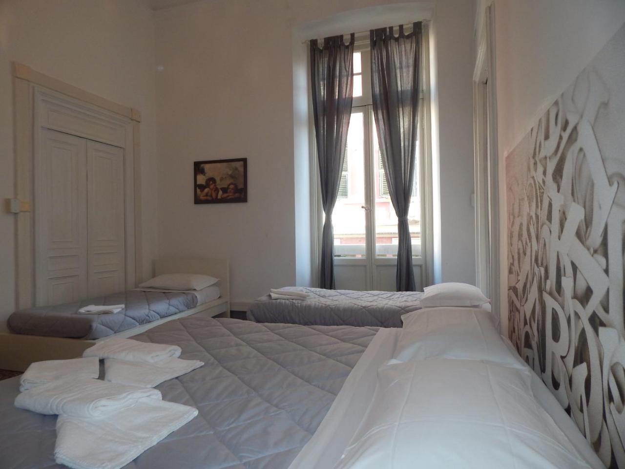Guest House Roma Janov Exteriér fotografie